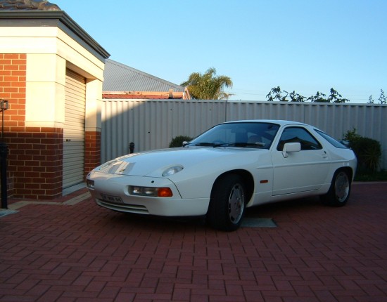1988 Porsche 928 S4