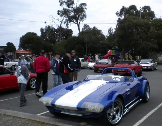 1963 Chevrolet CORVETTE STINGRAY