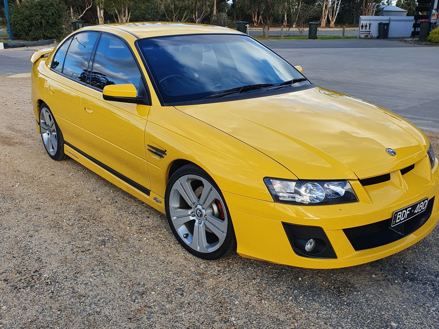 2005 Holden Special Vehicles CLUBSPORT Frog77 Shannons Club