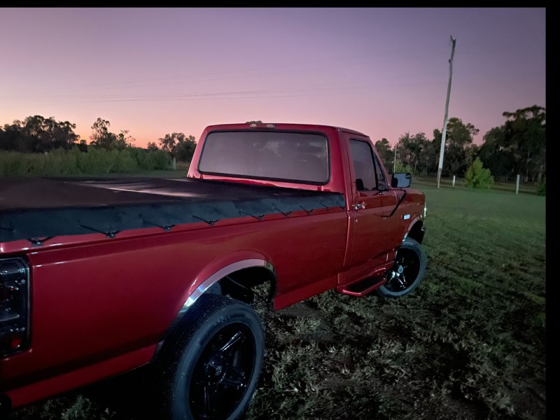 1995 Ford F150 XLT 4x4 2022 Shannons Club Online Show Shine