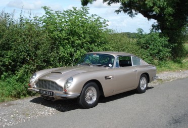 1969 Aston Martin DB6