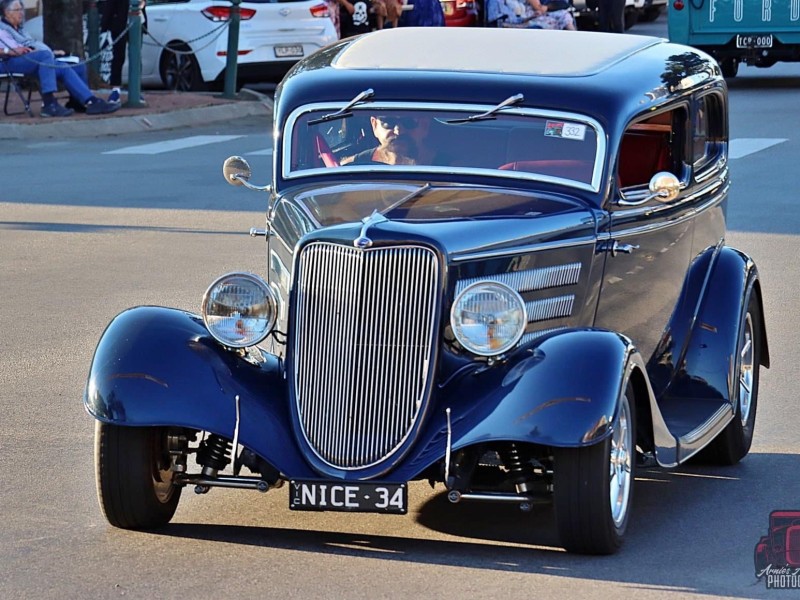 1934 Ford Tudor 2022 Shannons Club Online Show Shine