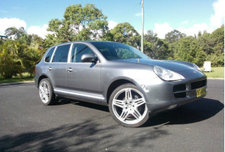2005 Porsche CAYENNE S