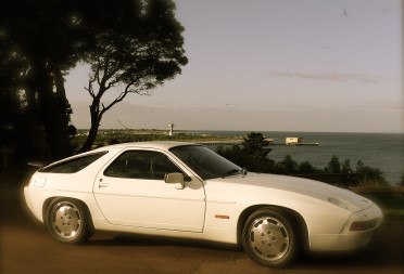 1990 Porsche 928 S4