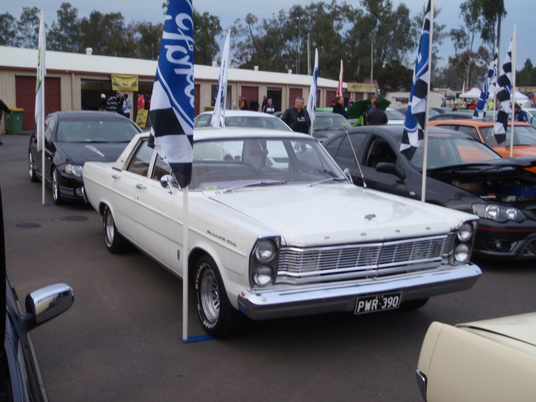 1965 Ford GALAXIE 500