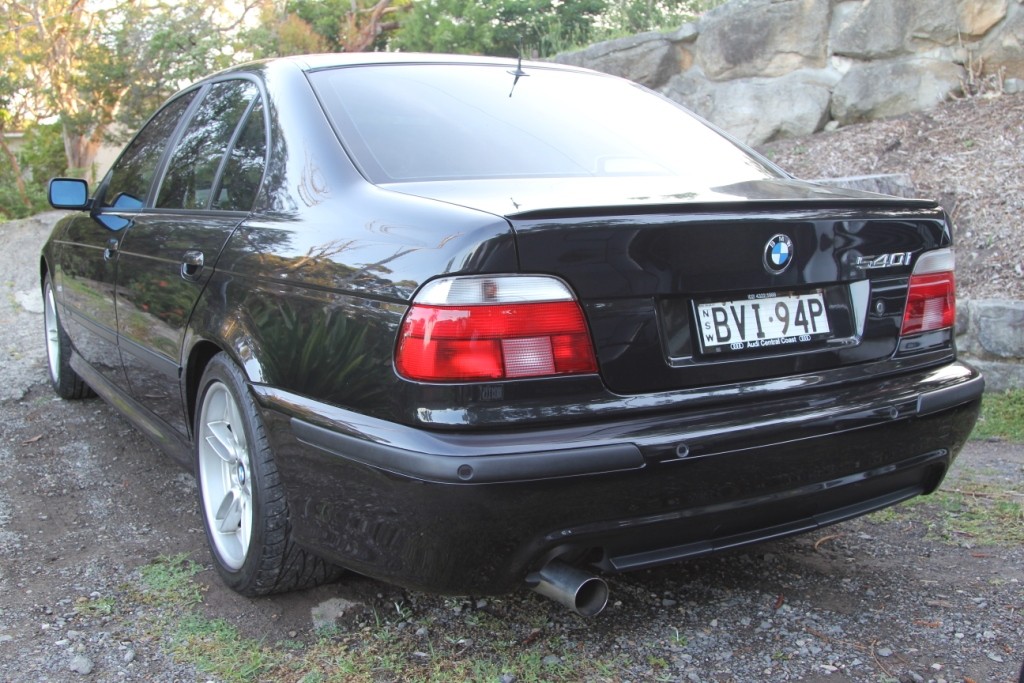 2000 BMW 540i SPORT
