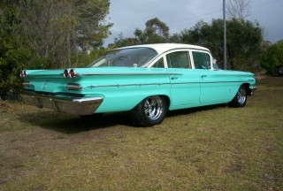 1959 Pontiac Laurentian - PontiGirl - Shannons Club