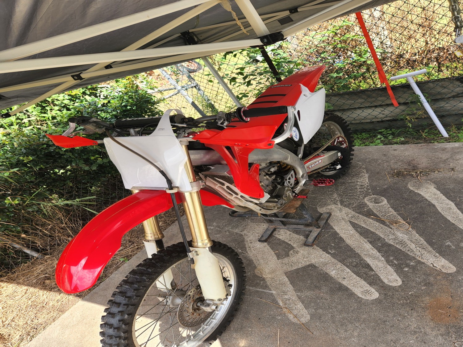 2004 Honda 449cc CRF450R LTD ED - AGooGleUser - Shannons Club