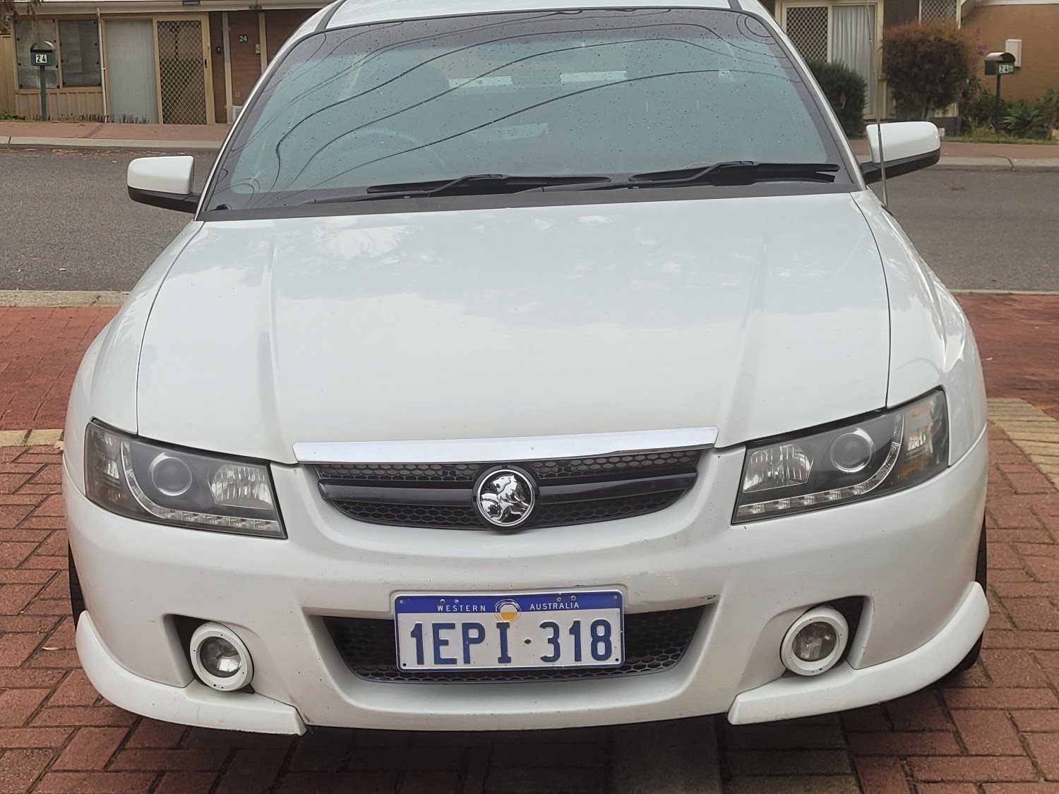 04 Commodore 2004 Holden Commodore S - CalLee - Shannons Club