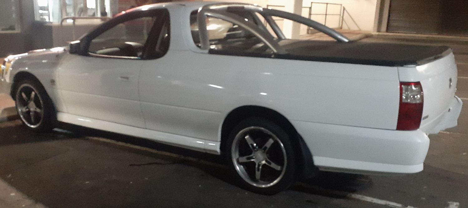 04 Commodore 2004 Holden Commodore S - CalLee - Shannons Club