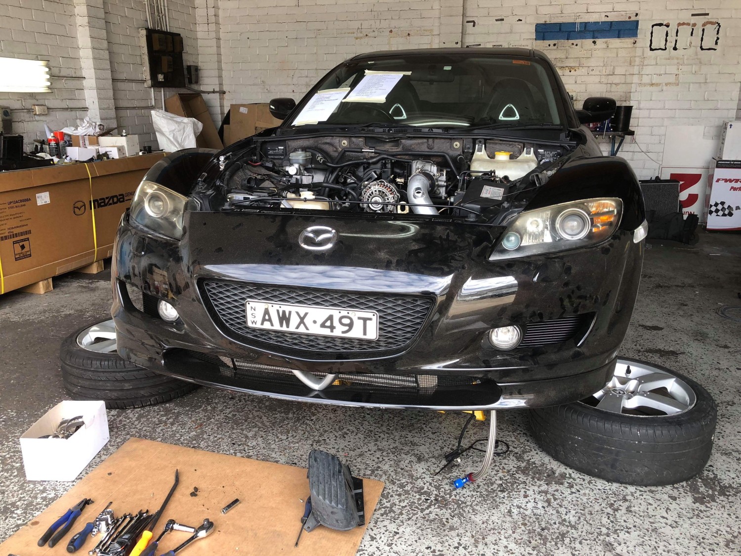 2004 Mazda RX-8 LUXURY