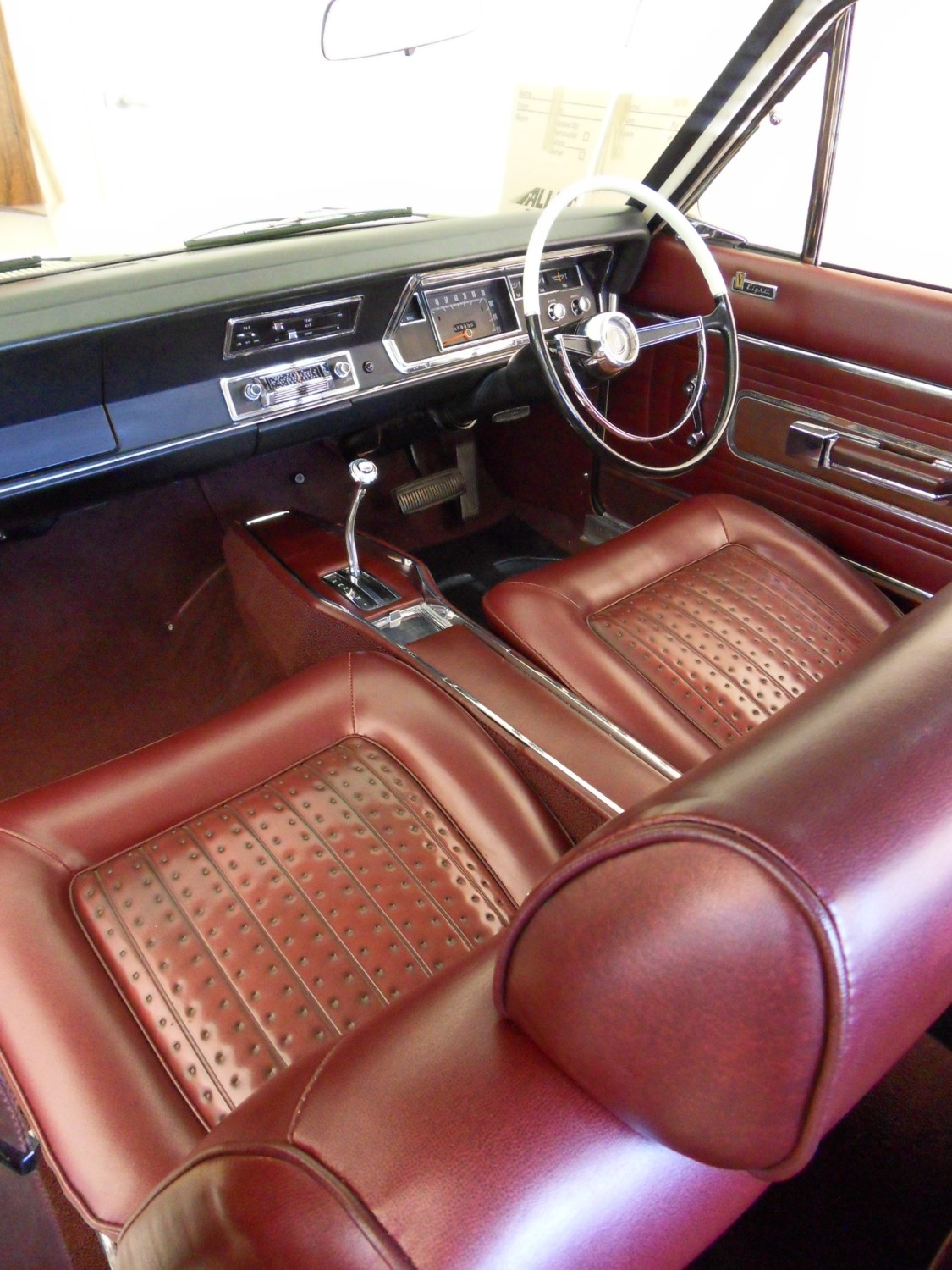 1968 Chrysler Valiant VIP