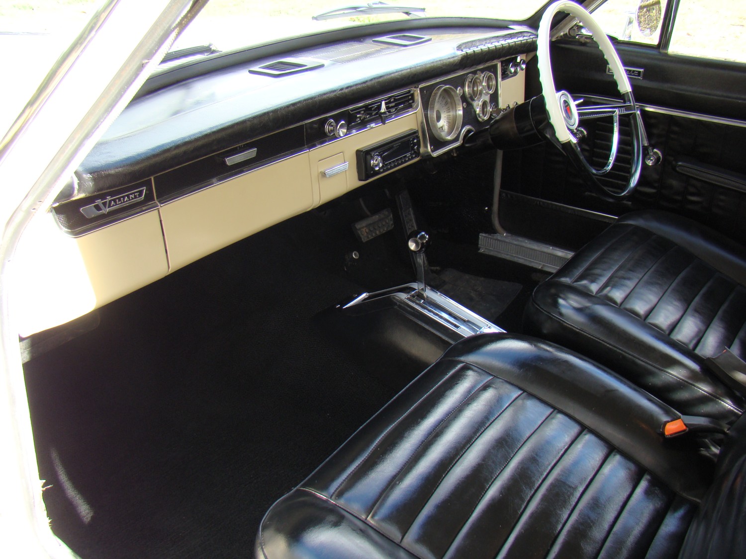 1965 Chrysler AP6 V8