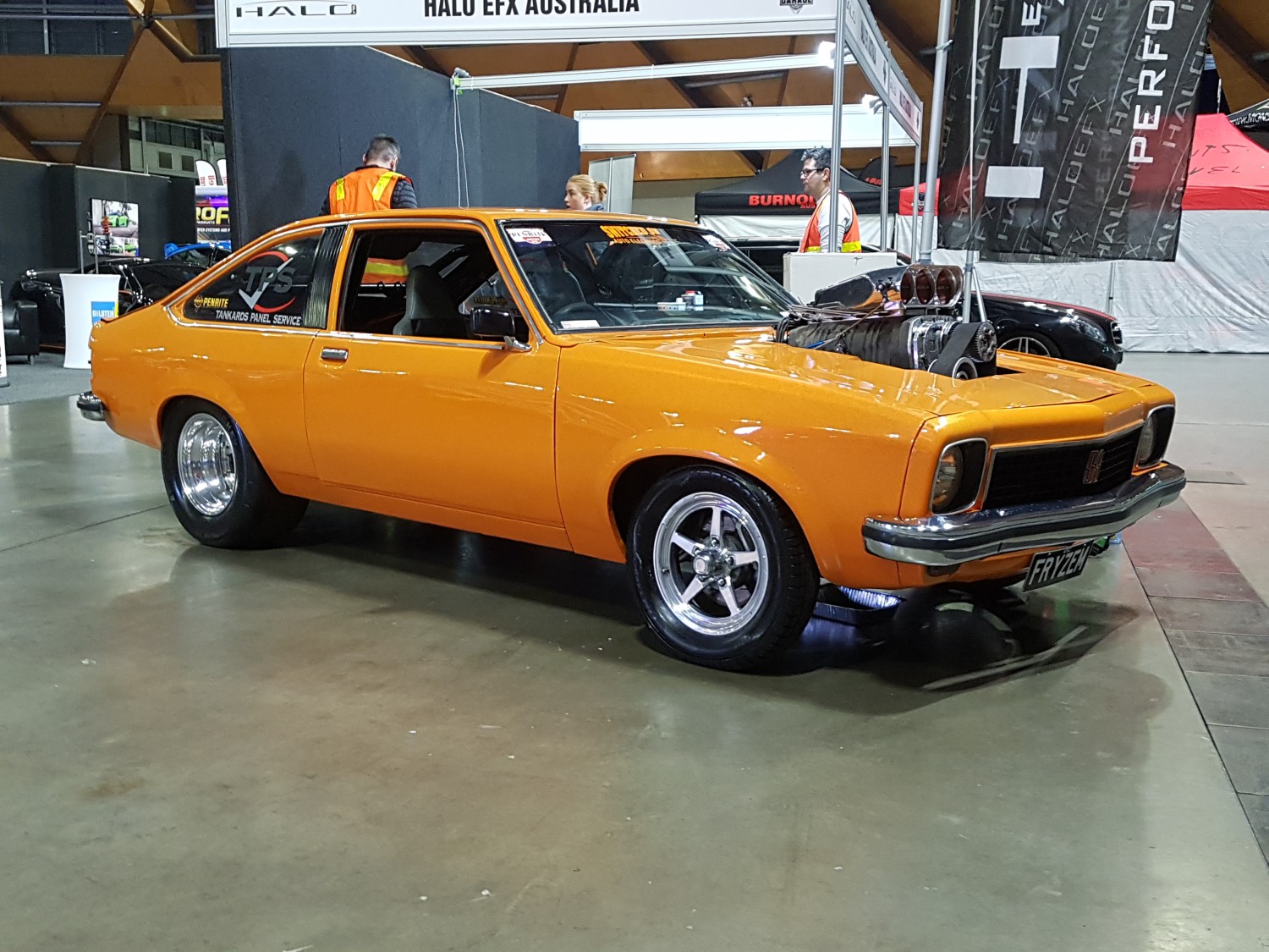 1976 Holden Dealer Team Torana - fryzem - Shannons Club