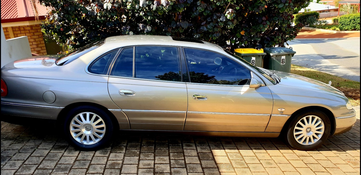 2000 Holden STATESMAN CAPRICE - WazBal - Shannons Club