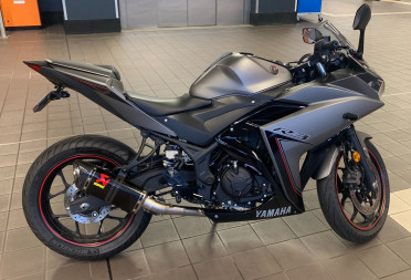 yamaha yzf r3 beginner bike