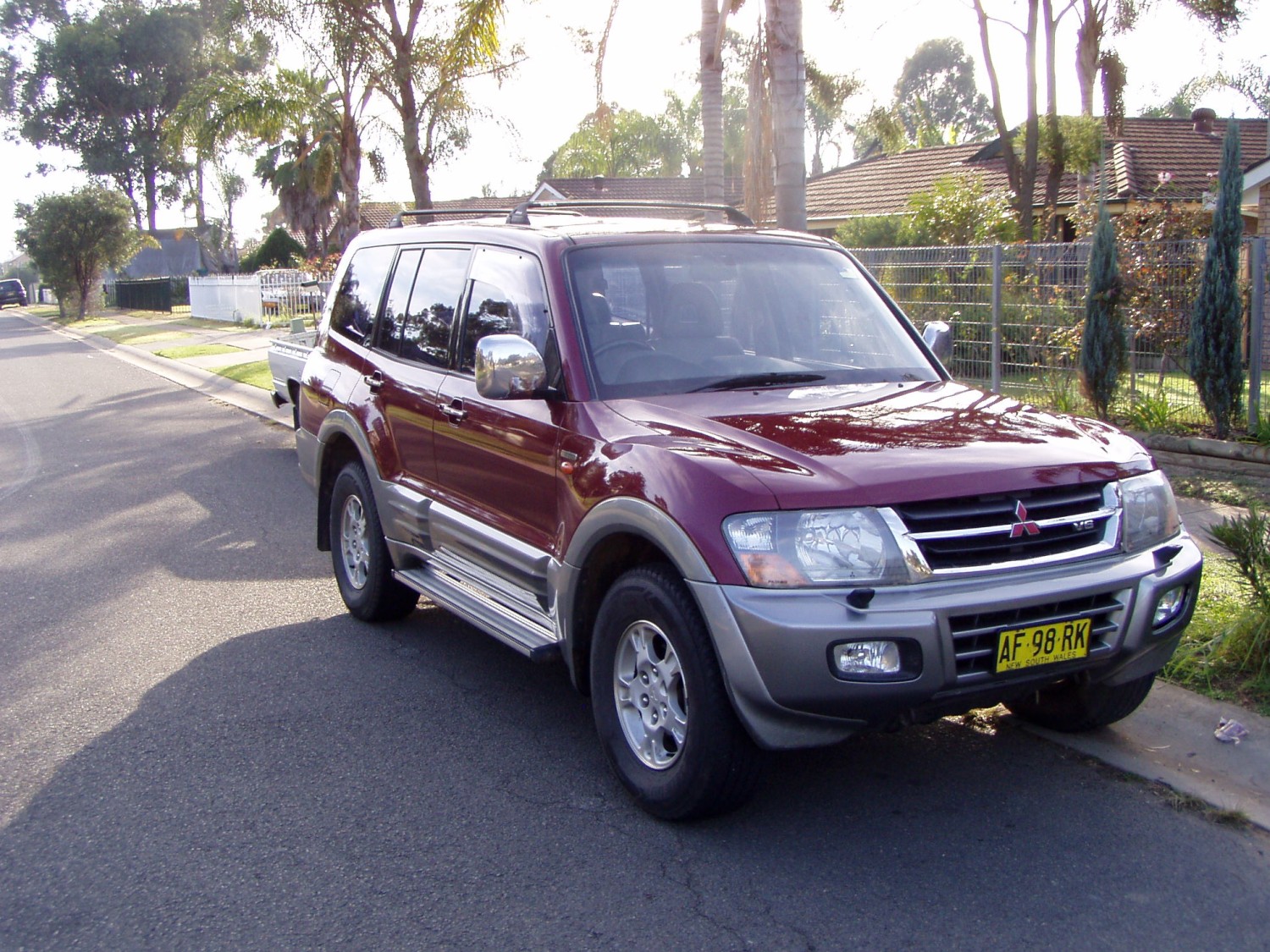 Mitsubishi pajero 2000