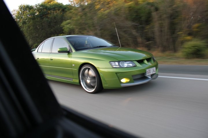 2003 vy clubsport hsv - tazmaddoghotmailcom - Shannons Club