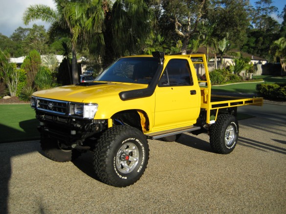 38 Unexpected Uses For Your '89 '94 Toyota Hilux - iodp6o9