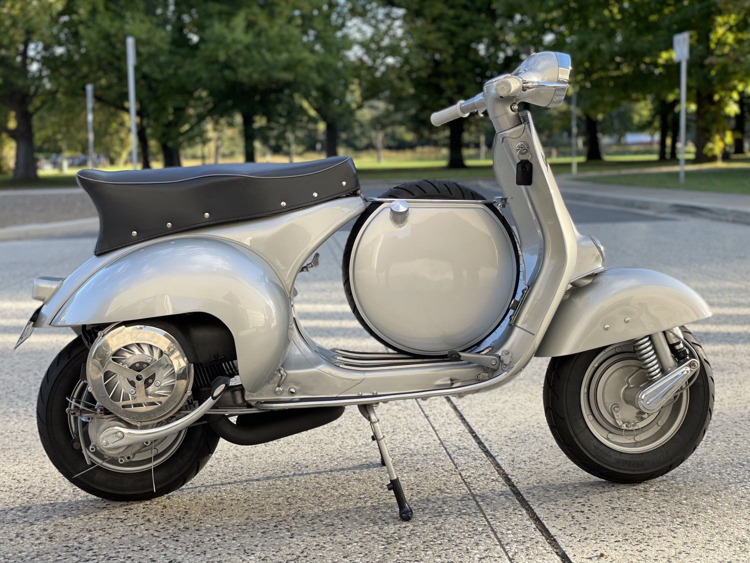 1958 Vespa GS150 ScooterFleur Shannons Club 1958 Vespa GS150 ScooterFleur Shannons Club