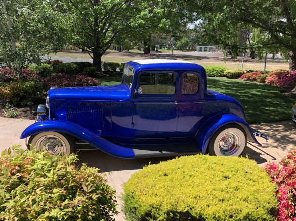 1932 Ford 5 window coupe