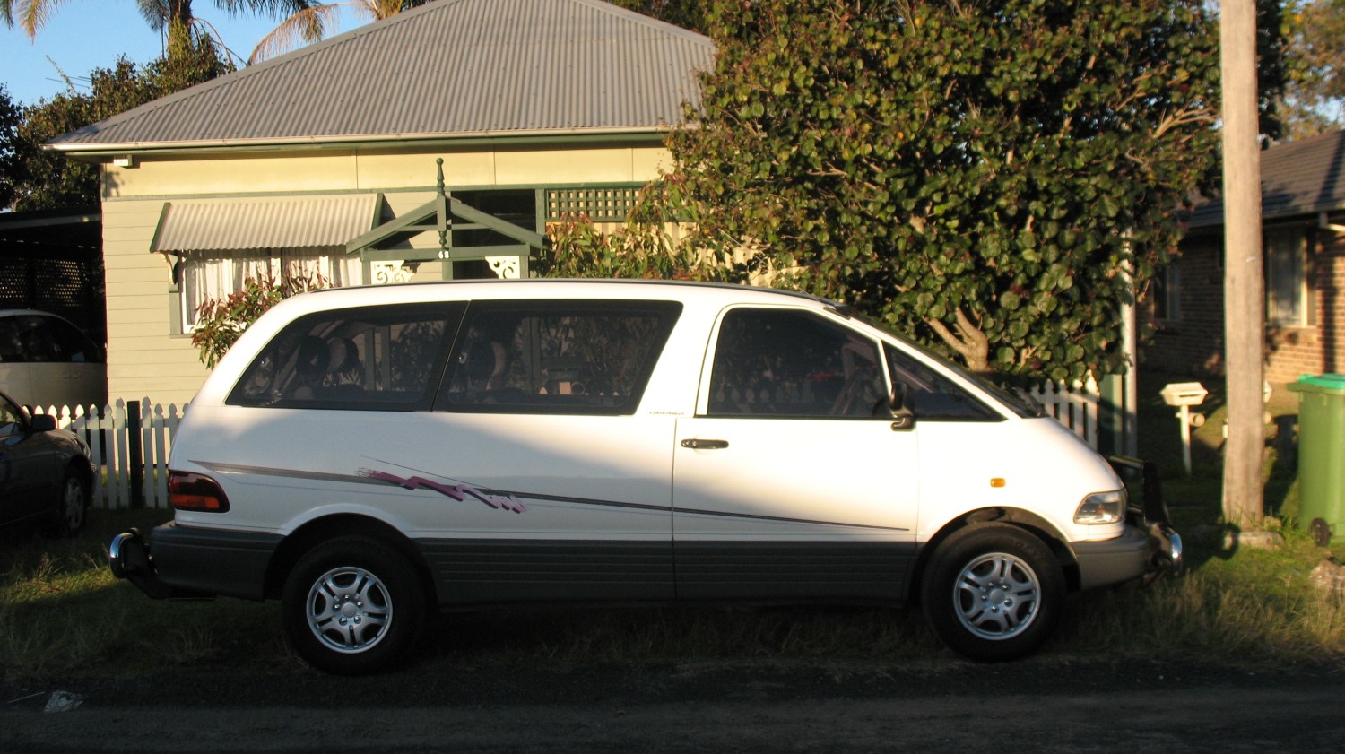 1992 Toyota TARAGO GL
