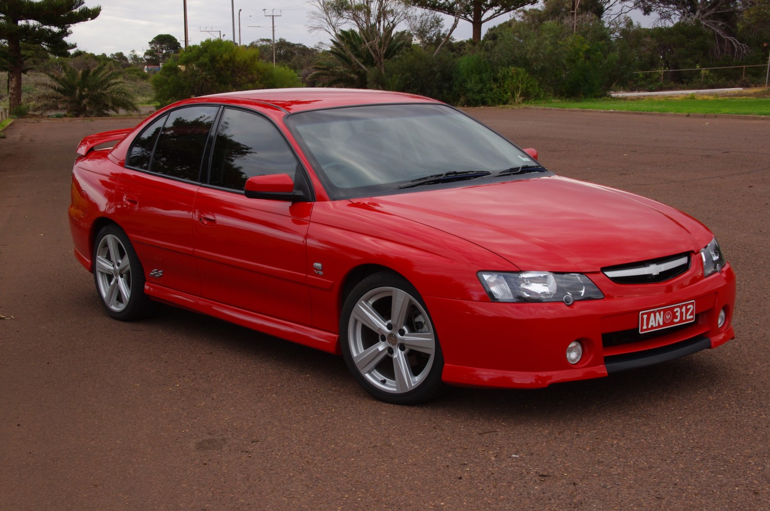 2002 Holden COMMODORE - inleahy - Shannons Club