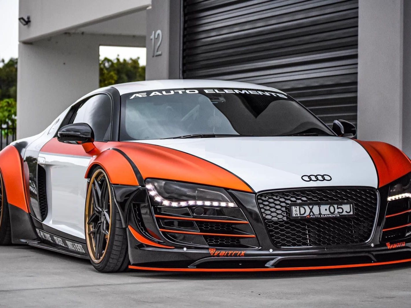 audi r8 4.2