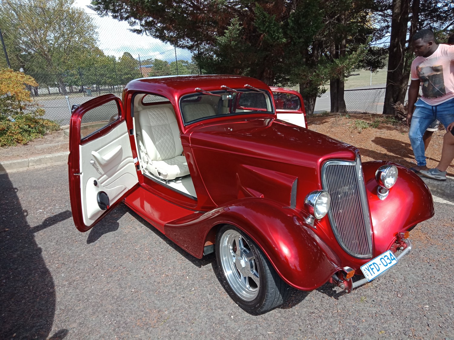 1934 Ford b