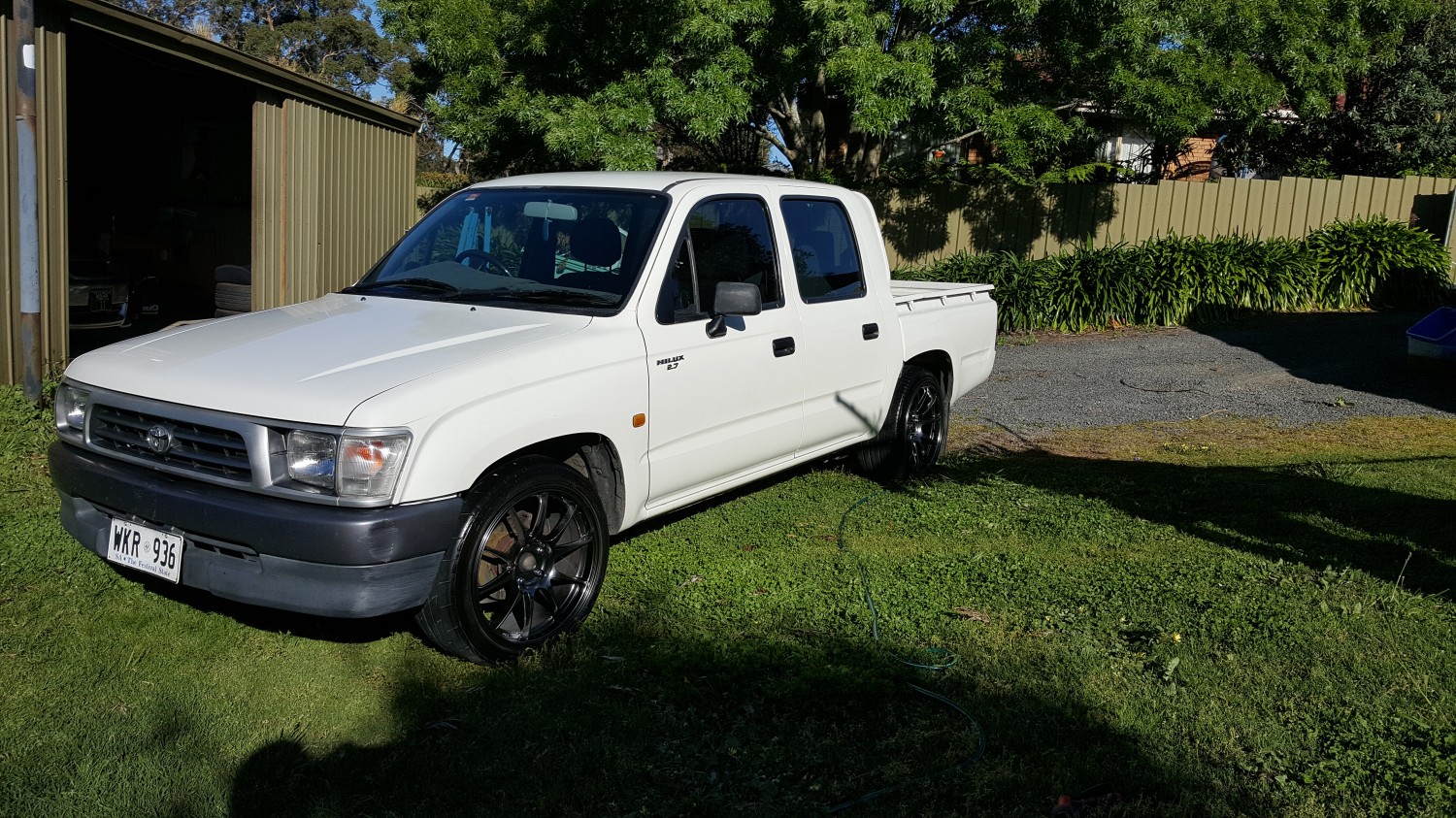 2000 Toyota Hilux Sr Davidcoulthard Shannons Club