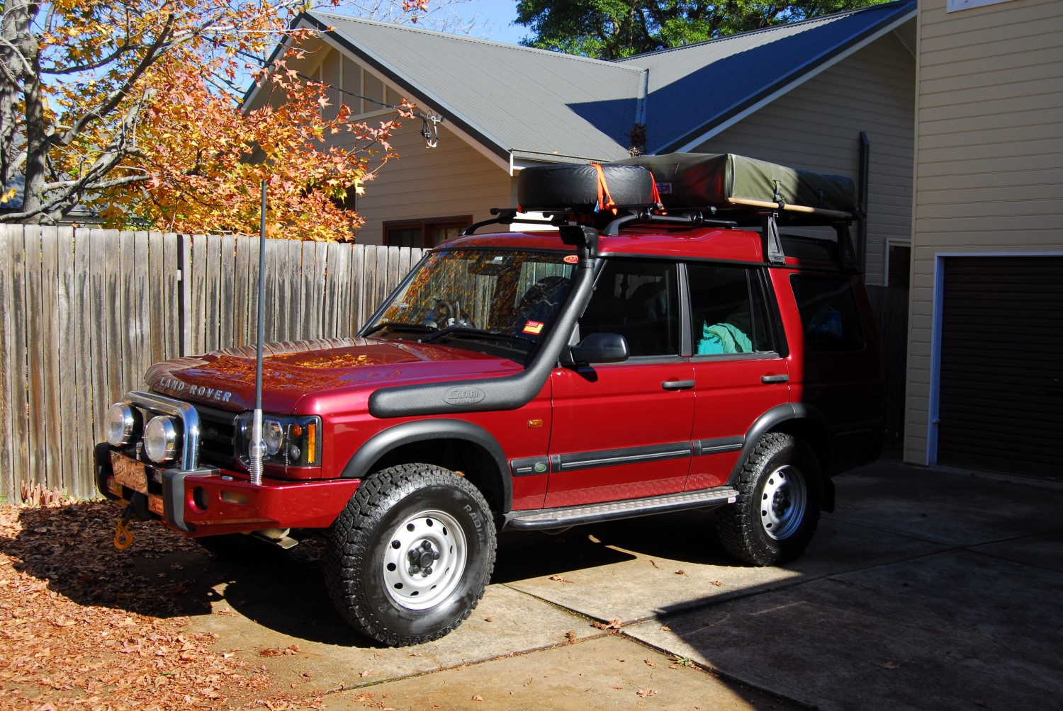 2003 Land Rover Discovery Series II - trekkingman - Shannons Club