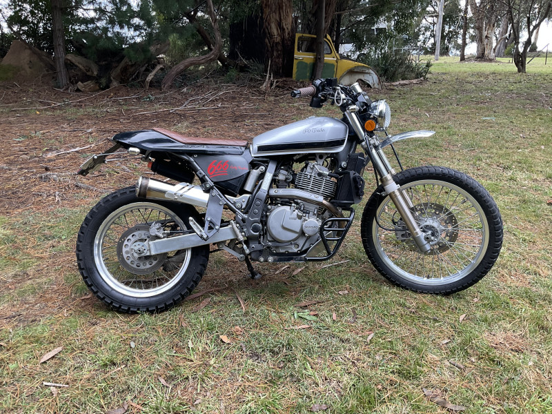 2014 Suzuki 644cc DR650SE | 2022 Shannons Club Online Show & Shine