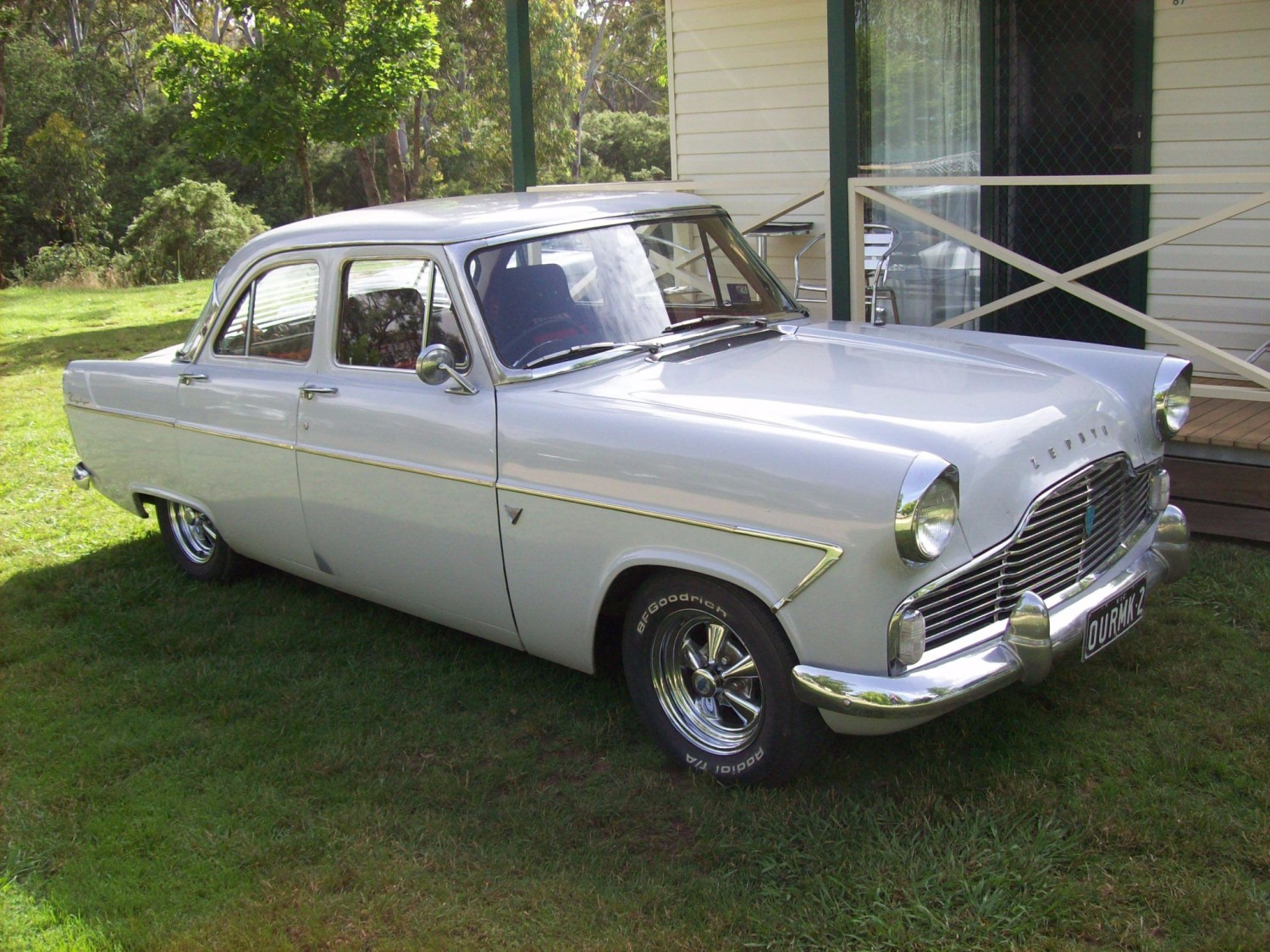 1958 Ford Zephyr - ClayW - Shannons Club