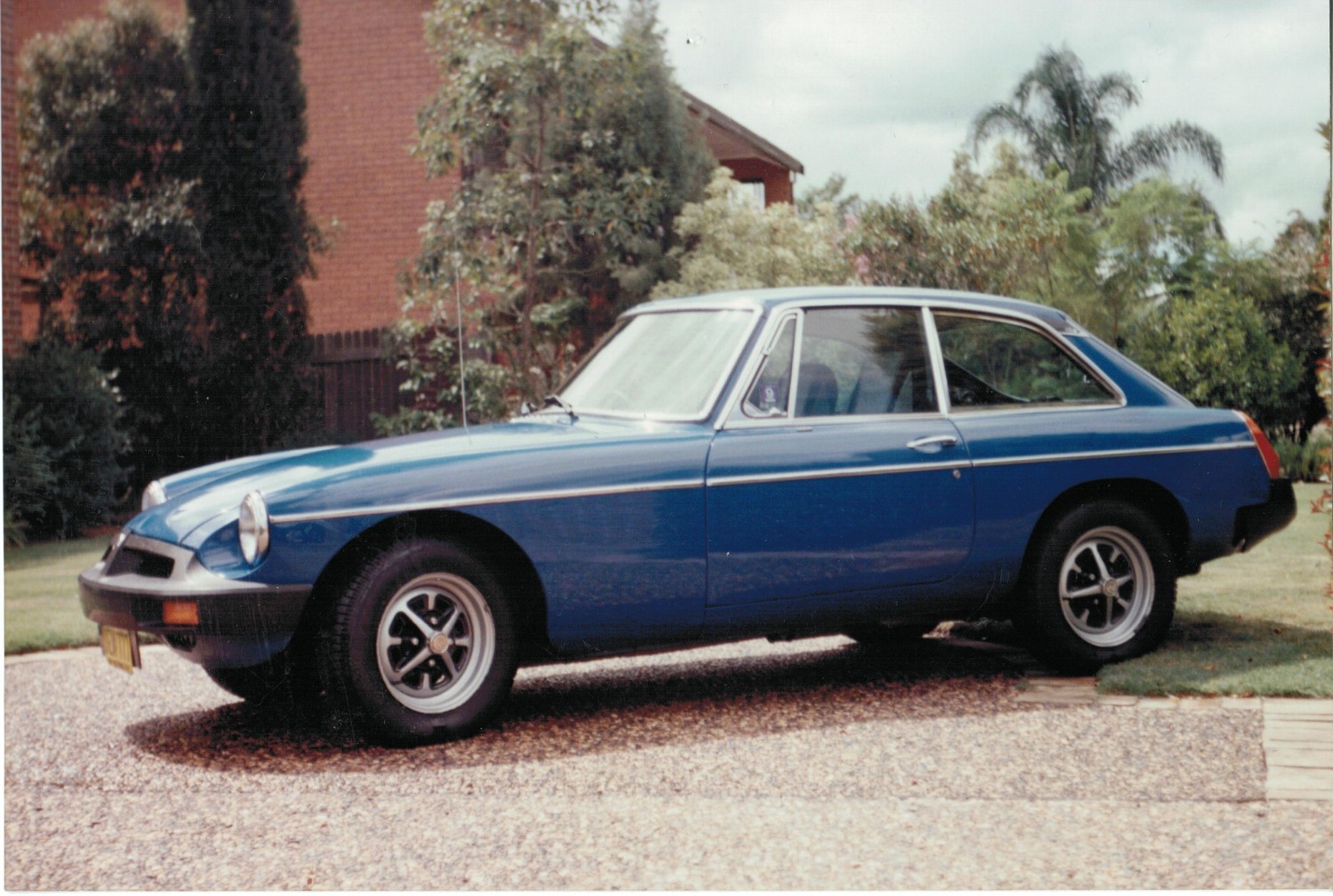 1973 MG GT Coupe