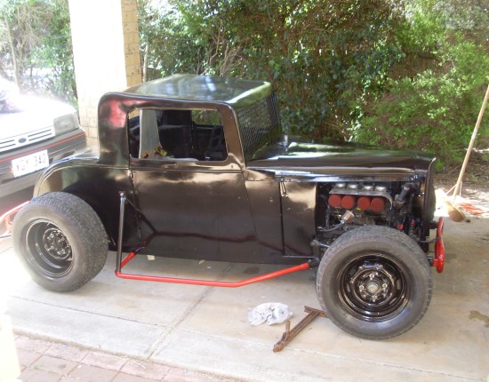 1932 Ford race car #10