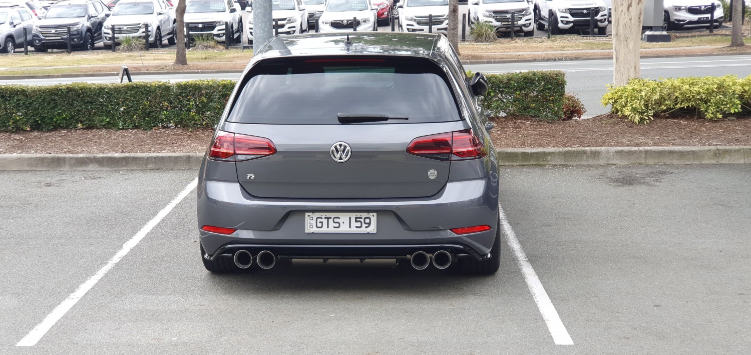 2018 Volkswagen Grid Golf R edition