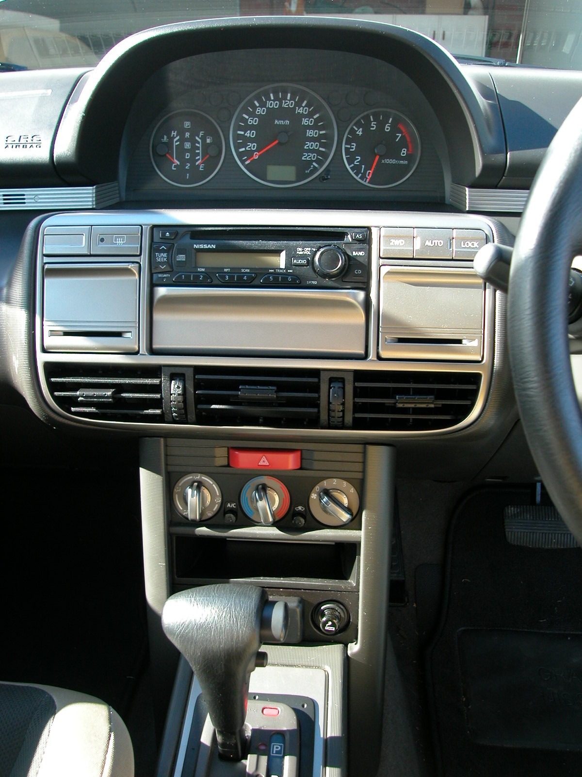 2003 Nissan X-TRAIL ST