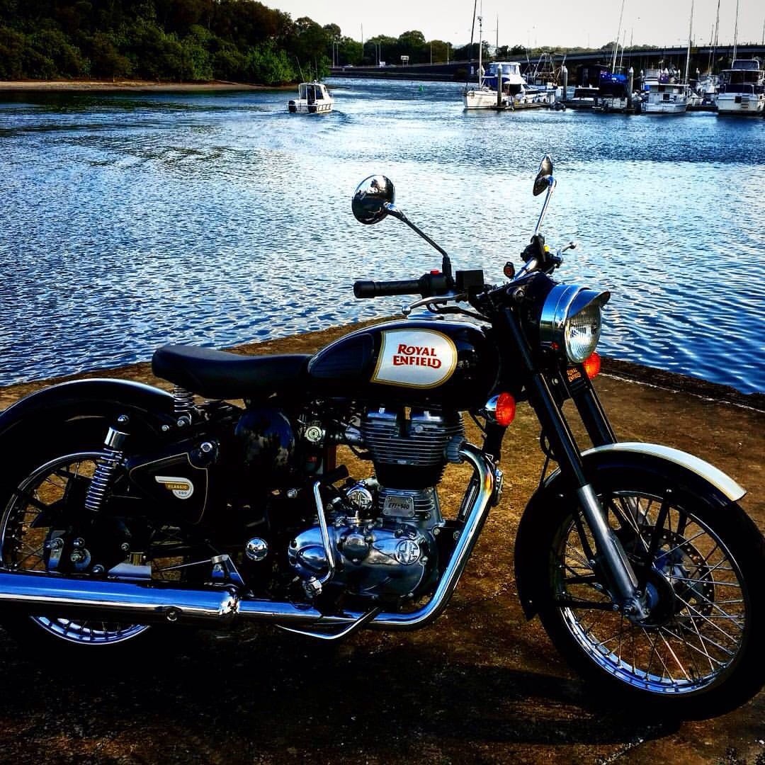 royal enfield 500 classic mileage