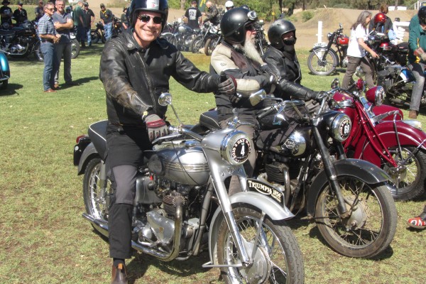 1956 Triumph Thunderbird Motor Memories Competition Shannons Club