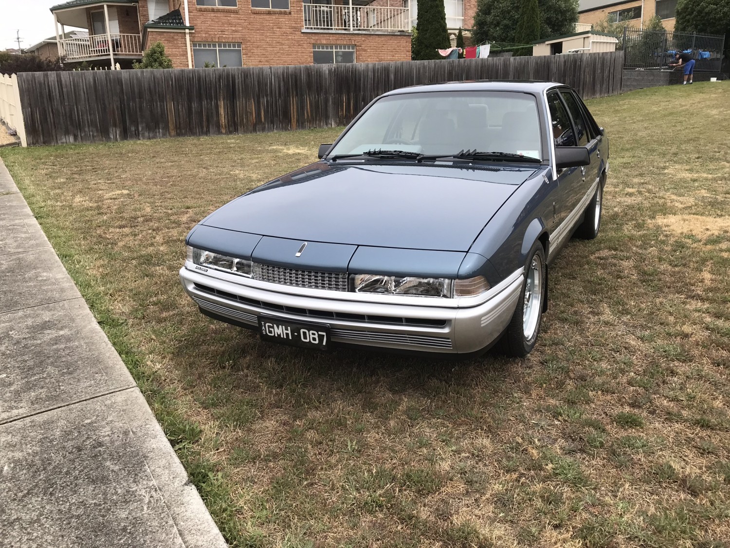 1987 Holden CALAIS 2020 Shannons Club Online Show Shine