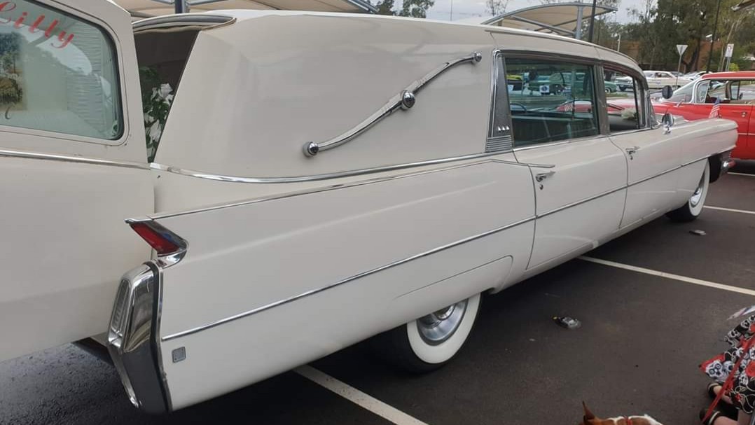 1964 Cadillac Superior Hearse