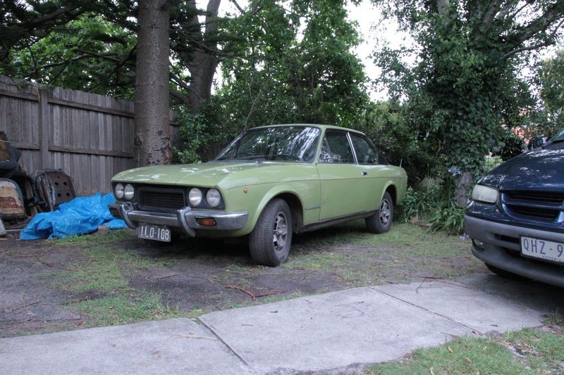 1976 Fiat 124 Sport Green Dream