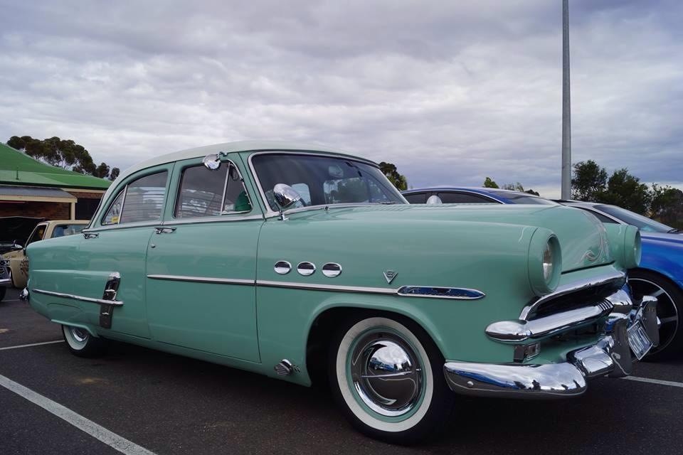 1953 Ford Customline anniversary - TonyMcgregor - Shannons Club