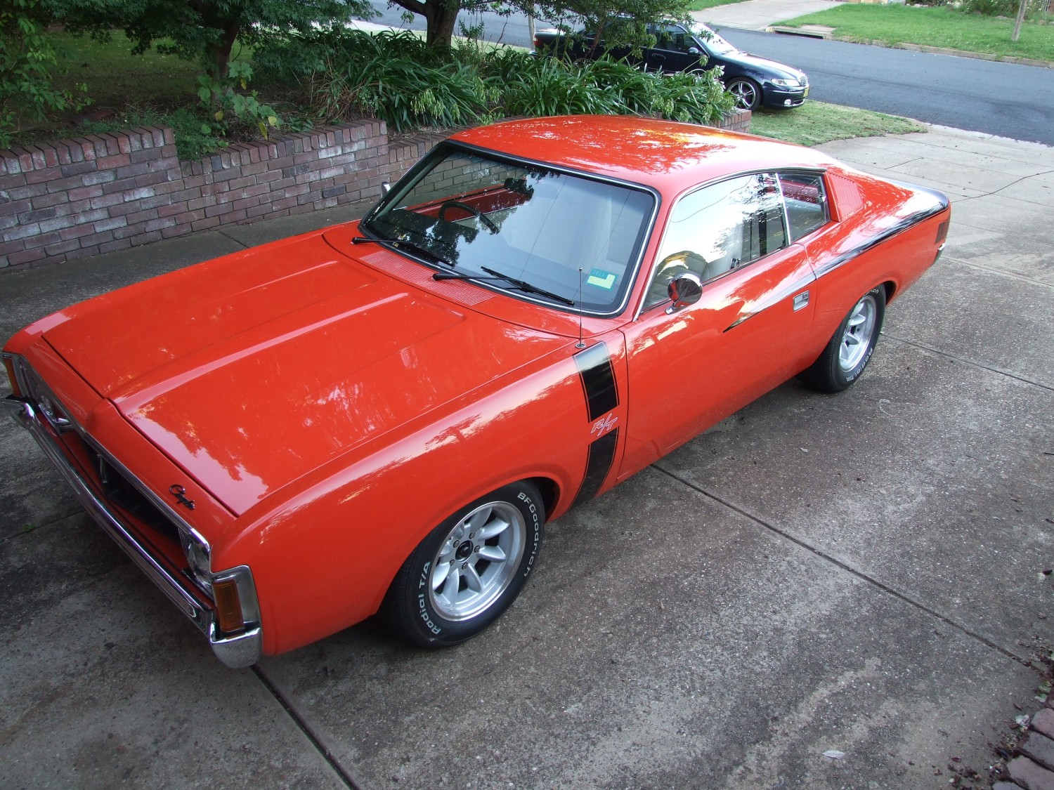 File:1976 Chrysler Valiant VK Charger (29444627455).jpg