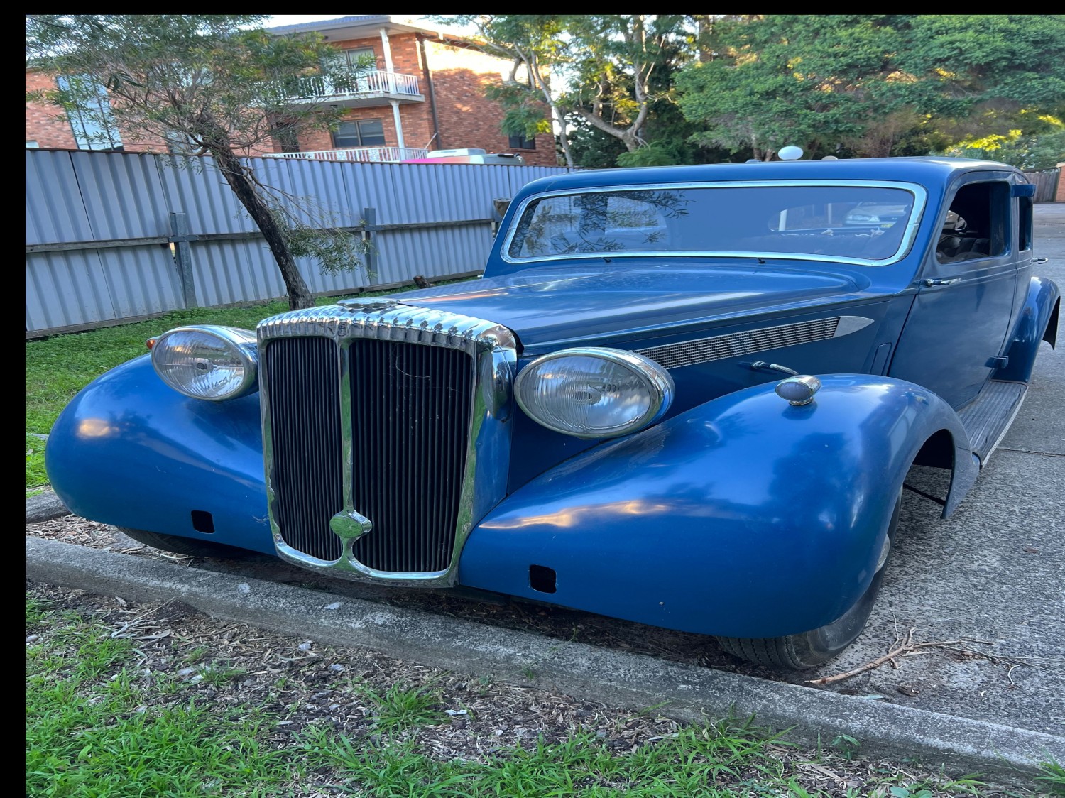 1938 Daimler Db18 - savannahumphries - Shannons Club