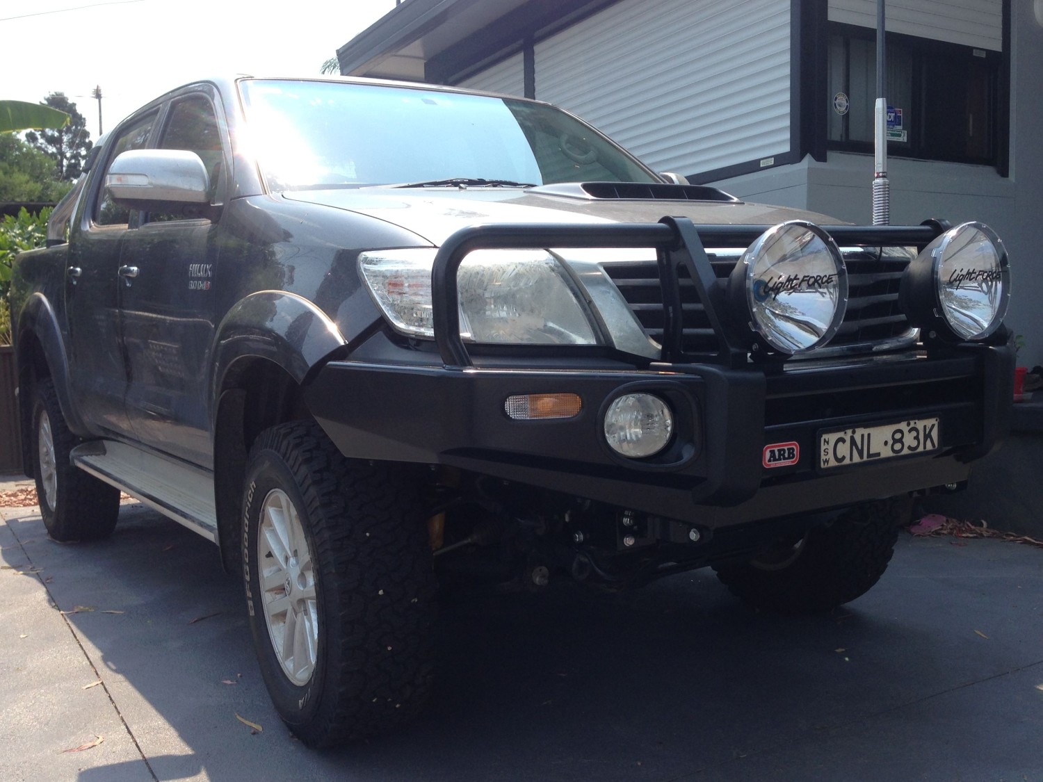 2013 Toyota HILUX SR5 (4x4) - BenVH - Shannons Club