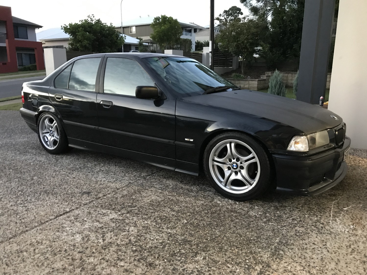 1997 BMW 318is