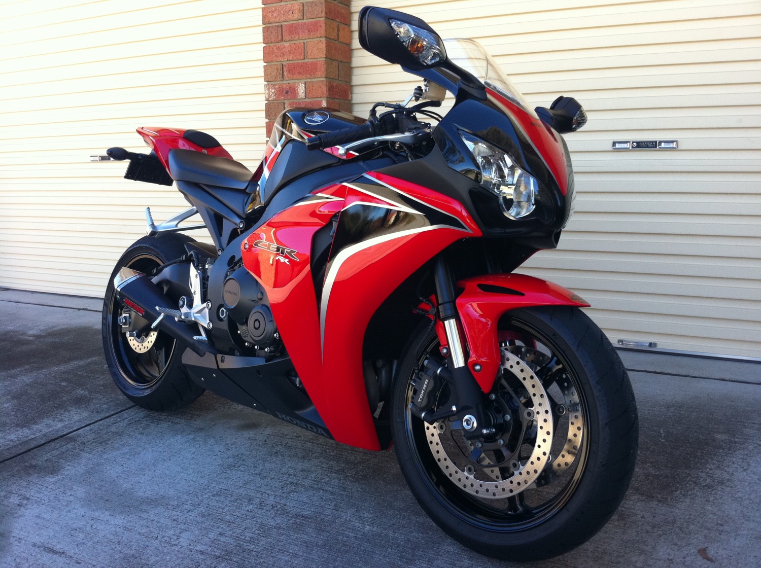 2010 Honda CBR1000RR - BladeRunner - Shannons Club