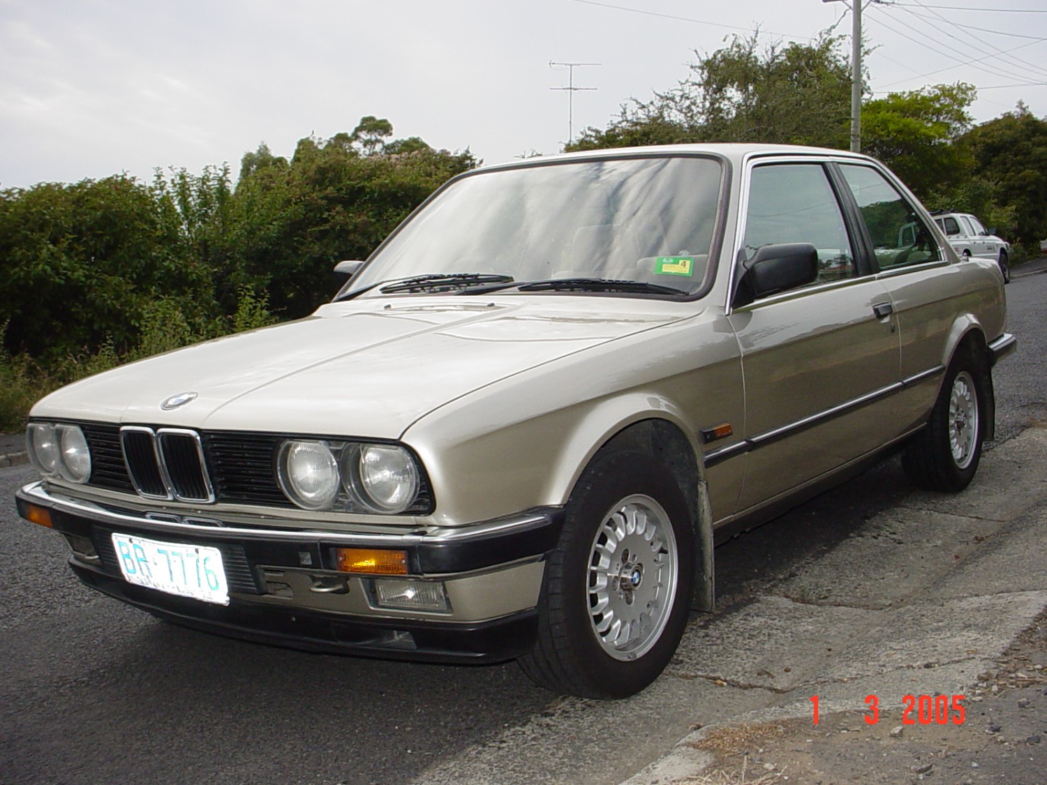 1983 BMW E30 323i Poolnoodle Shannons Club