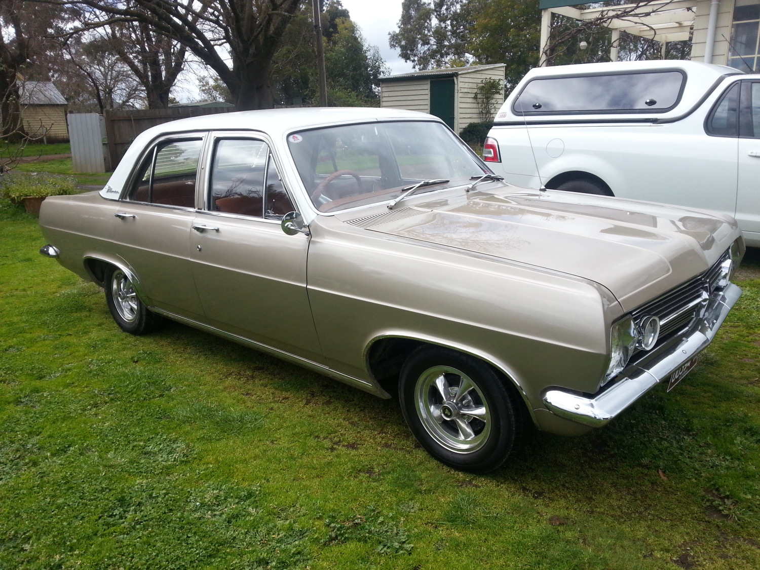Road Ragers Models Road Ragers Limited Edition Road Ragers 1:64 Scale 1968 Holden HR ...